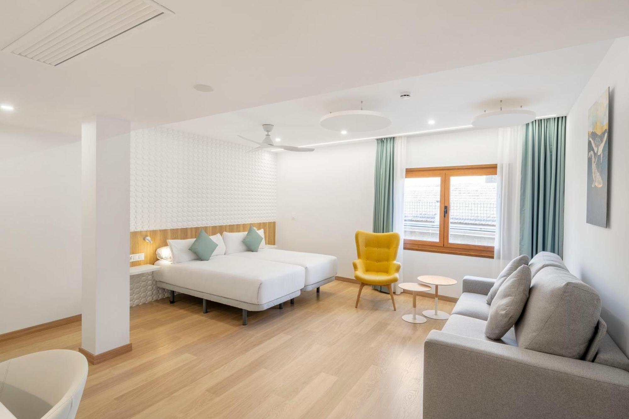 Odyssey Rooms Аликанте Екстериор снимка